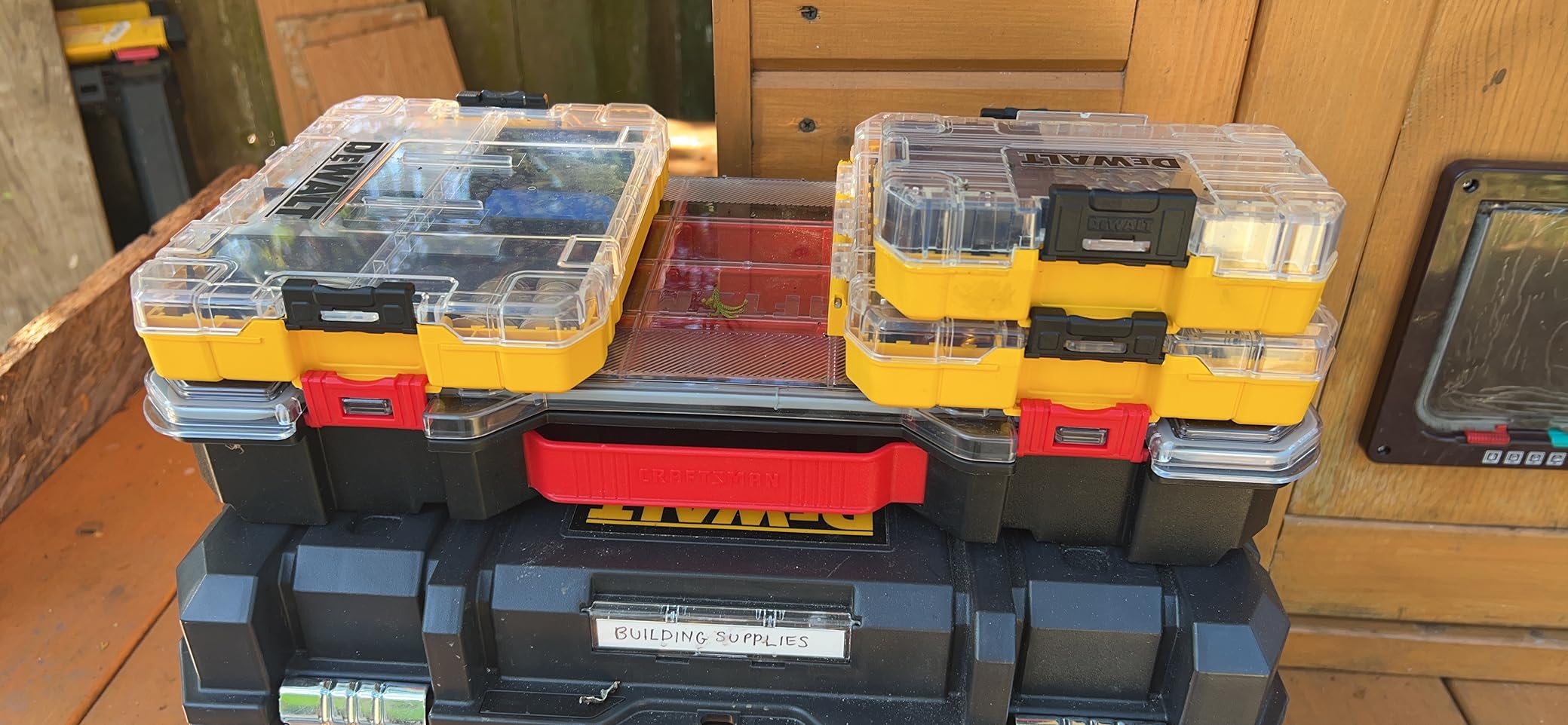 CRAFTSMAN VERSASTACK Storage Organizer, Small Parts Organizer, 20-Compartments, Lid Includes Secure Latch (CMST17828) customer photo 2