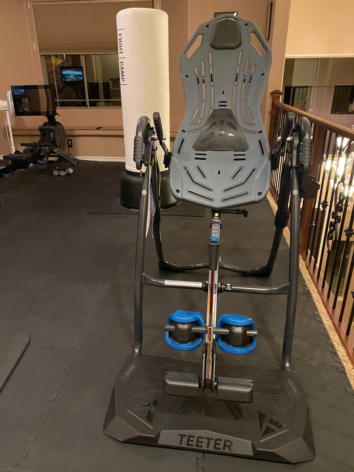 Teeter FitSpine LX9 Inversion Table, Deluxe Easy-Reach Ankle Lock, Decompression Surface for Back Pain Relief, Integrated Accessories, UL Safety Certified, Heavy-Duty 300 lb Capacity, FDA Registered customer photo 2