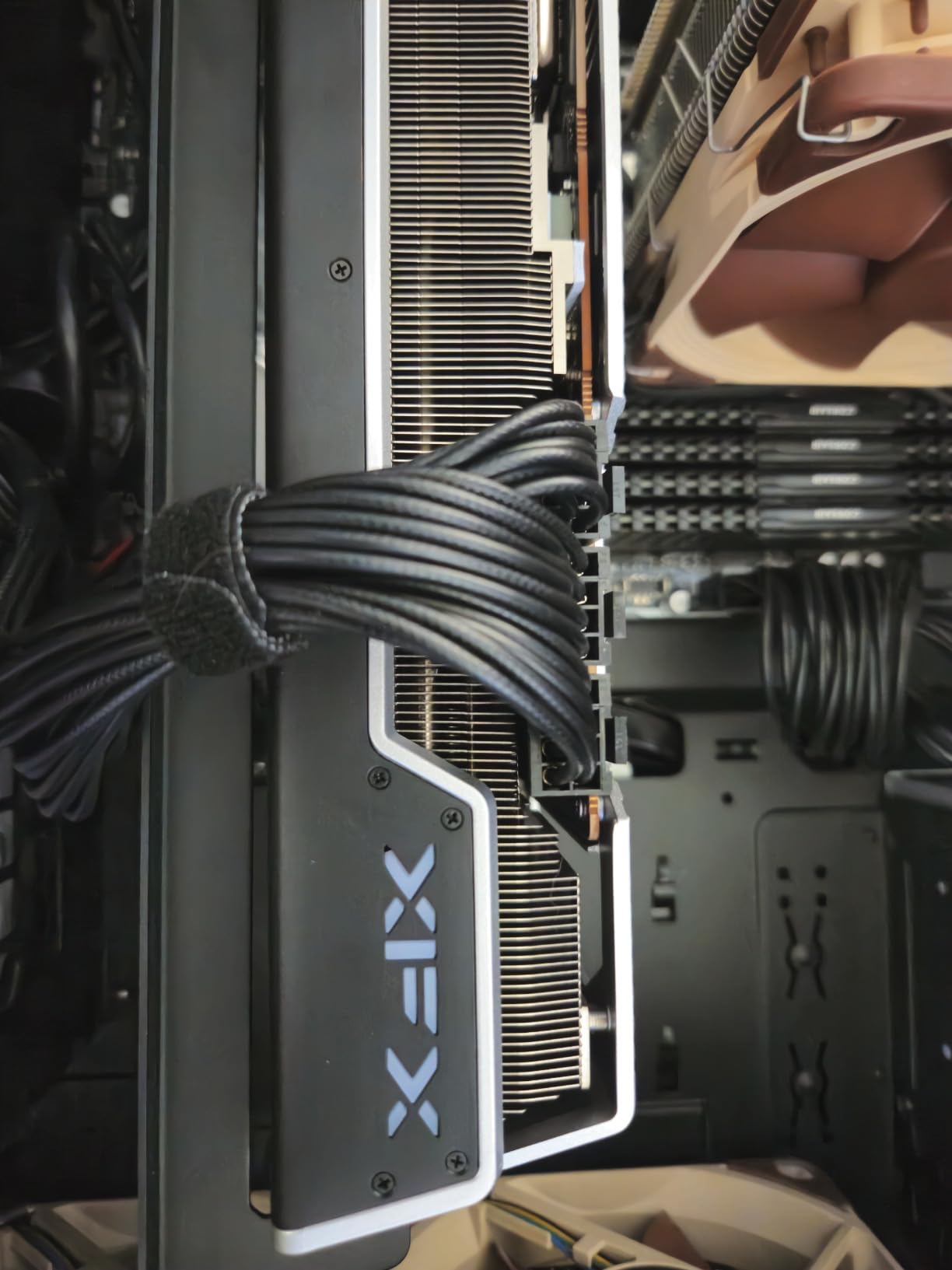 XFX Speedster MERC310 AMD Radeon RX 7900XTX Black Gaming Graphics Card with 24GB GDDR6, AMD RDNA 3 RX-79XMERCB9 customer photo 2