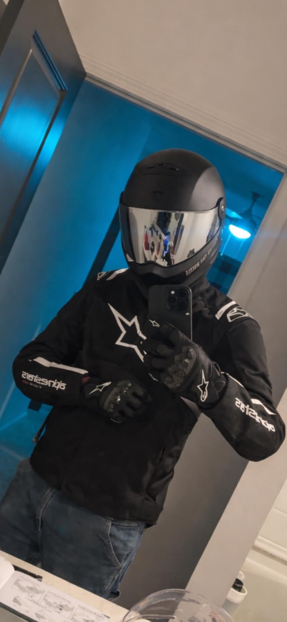 ScorpionEXO Covert FX Full Face Adult Motorcycle Helmet Street Fighter Style - Bluetooth Ready Speaker Pockets DOT ECE Solid customer photo 2