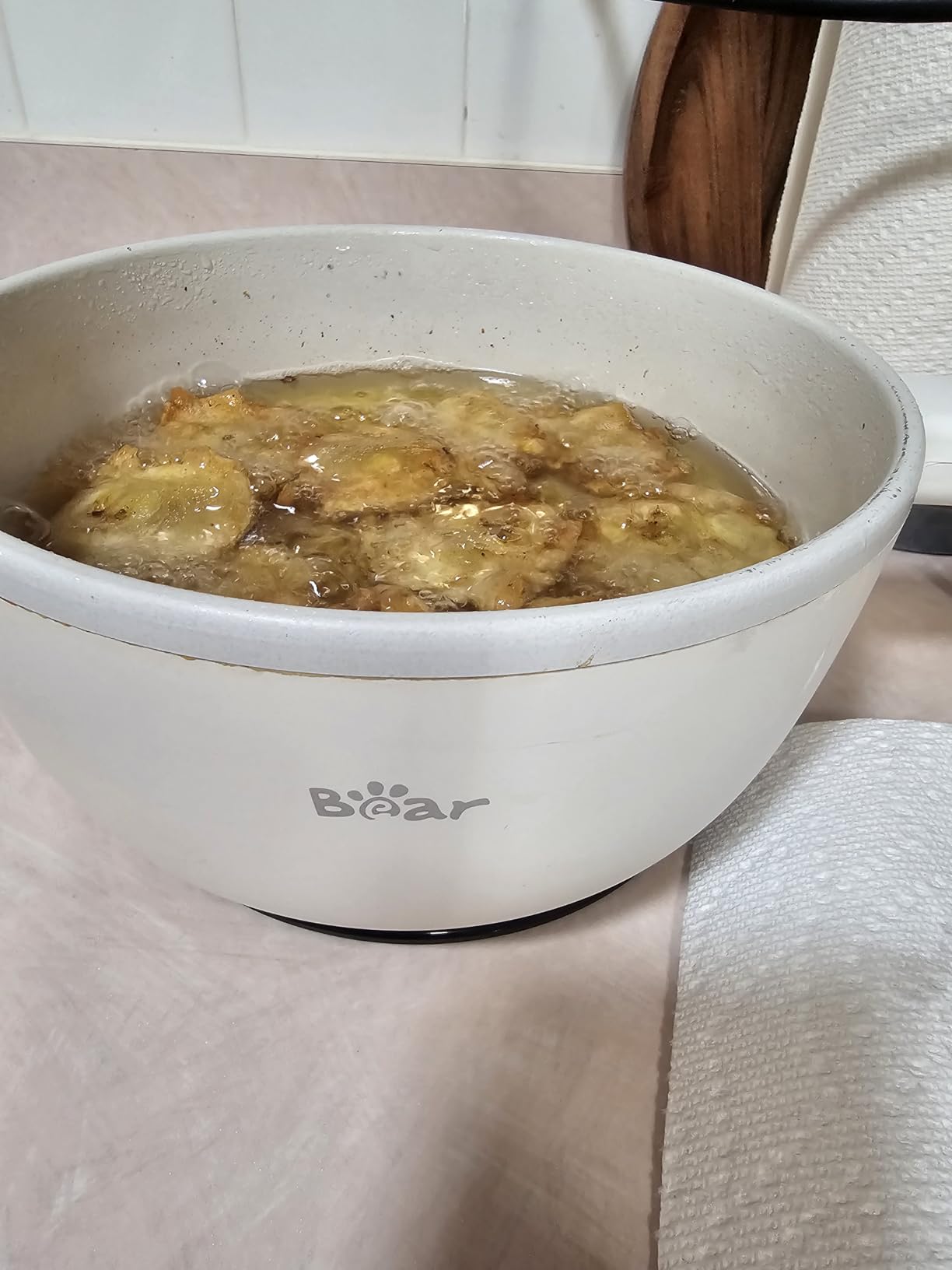 Bear Hot Pot Electric, 2L Multifunctional Portable Cooking Pot, 1000W Rapid Noodles Electric, Non-Stick Frying Pans for Steak, Egg, Ramen, Oatmeal With Dual Power Adjustment customer photo 1