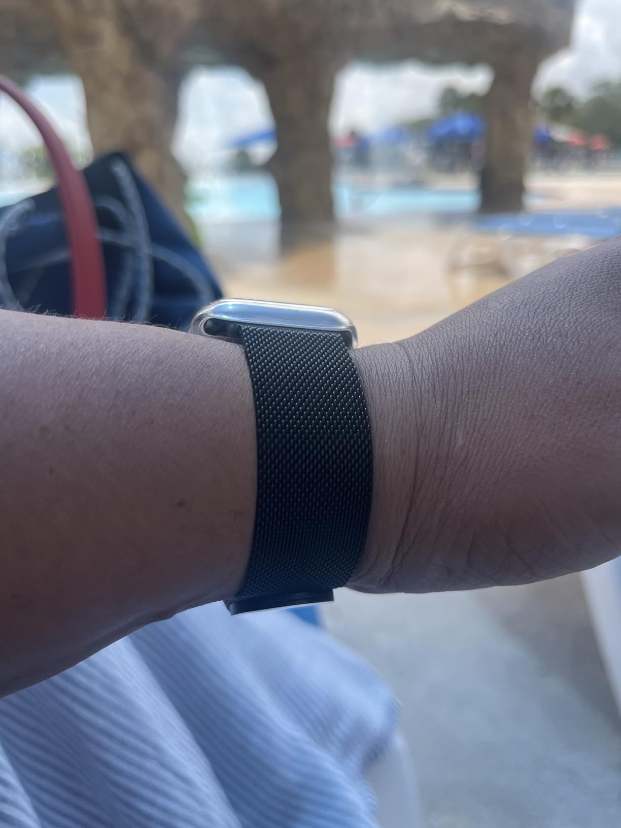 3 Pack Mesh Metal Band Compatible with Apple Watch Band 38mm 40mm 41mm 42mm 44mm 45mm 46mm 49mm, Stainless Steel Magnetic Loop Strap for iWatch Ultra 3 2 1 Series 11/10/9/8/SE/7/6/5/4/3 customer photo 1