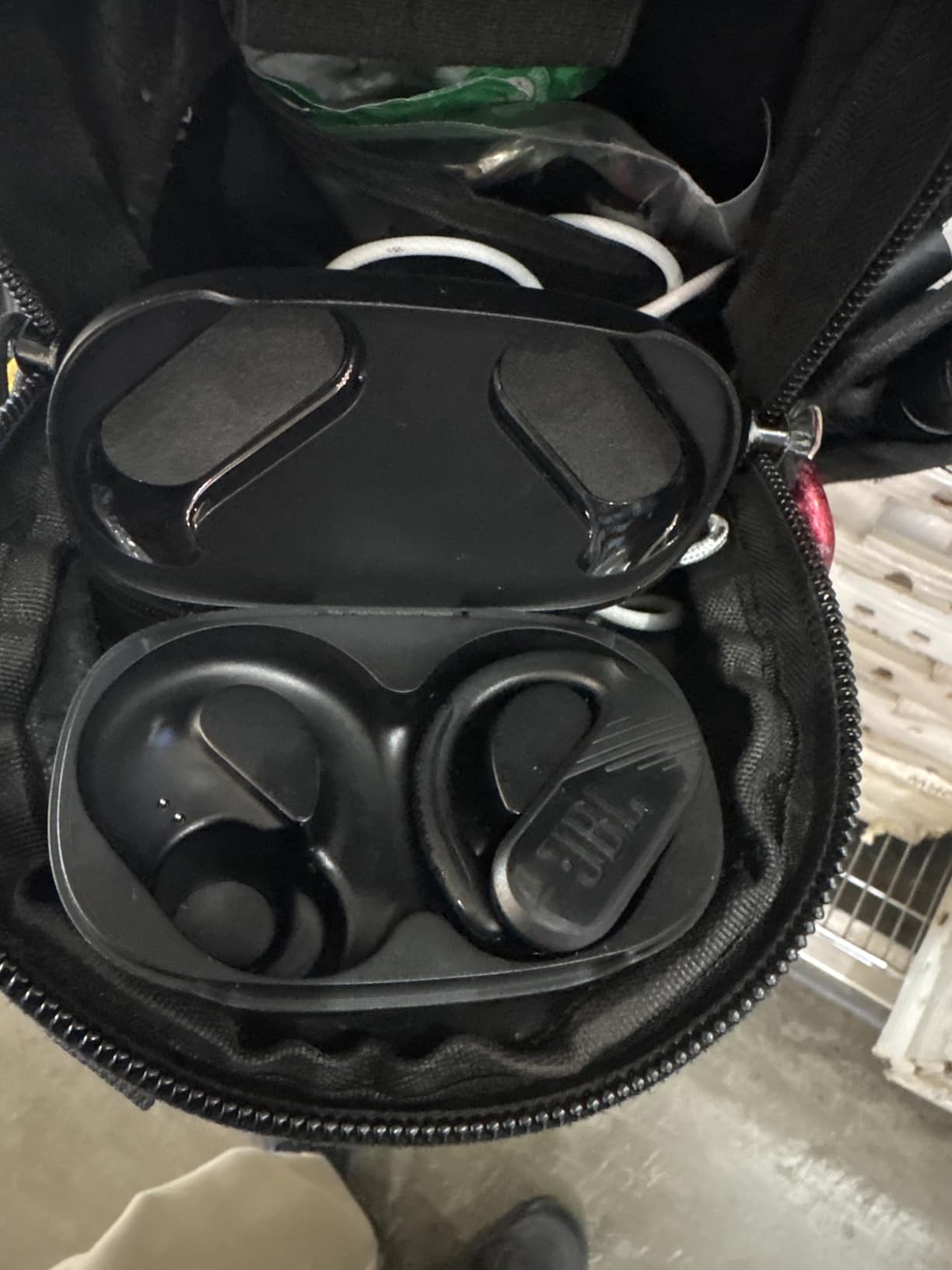 JBL Endurance Peak 3 - Dust and Water Proof (IP68) True Wireless Active Earbuds, JBL Pure Bass Sound, Up to 50 Total Hours of Playback with Speed Charge, Ambient Aware & Talk Thru customer photo 1