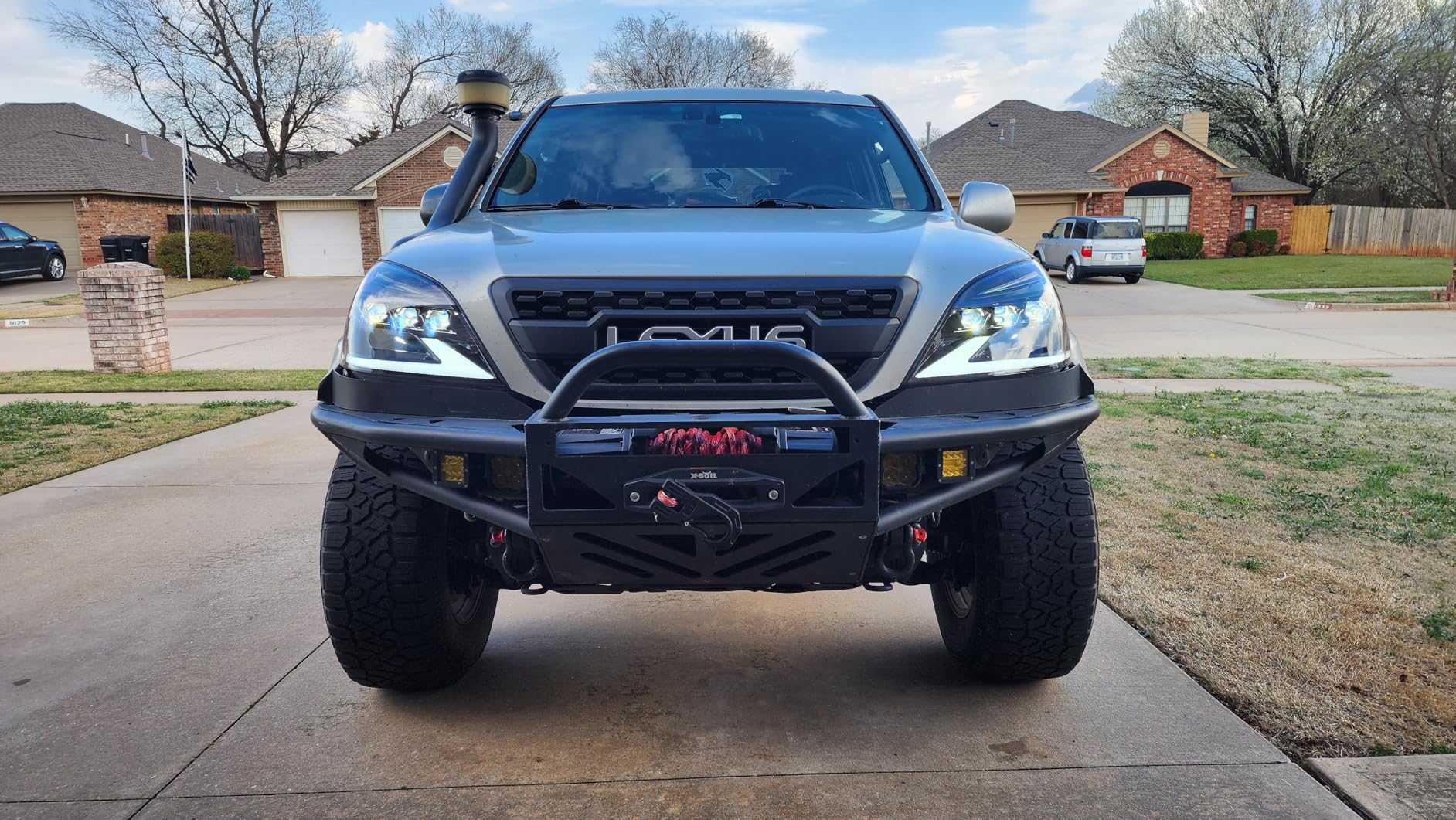 X-BULL Winch-10000 lb. Load Capacity Electric Winch Kit -12V Synthetic Rope Winch, Waterproof IP67 Electric Winch with Hawse Fairlead, with Wireless Handheld Remote and Corded Control Recovery customer photo 1