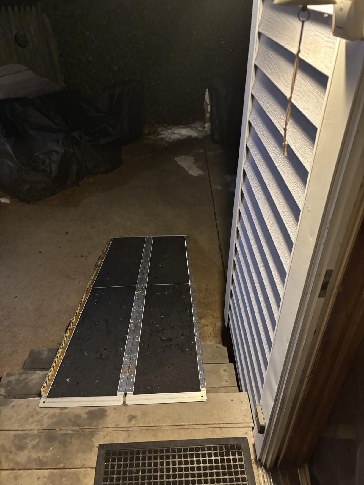 VNN Portable Wheelchair Ramp 4FT, Non-Slip Aluminum Ramps for Wheelchairs for Home, Handicap Wheelchair Ramps for Home Steps, Aluminum Loading Dock Plates, Doorways, Black customer photo 2