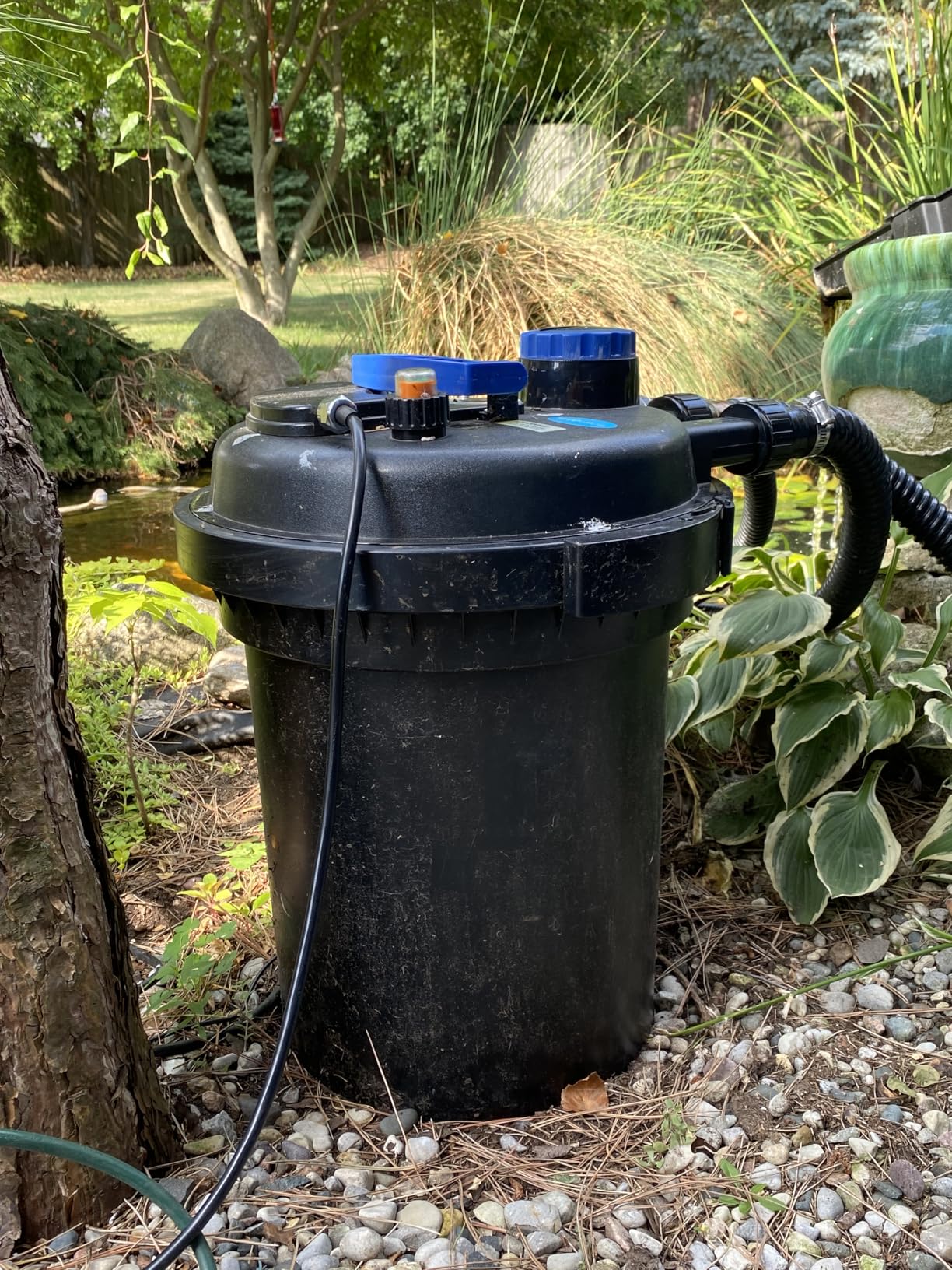 Bio Pressure Pond Filter with 13W UV-C Light, 2630 GPH Suitable for Koi Ponds up to 1300 Gallons customer photo 1