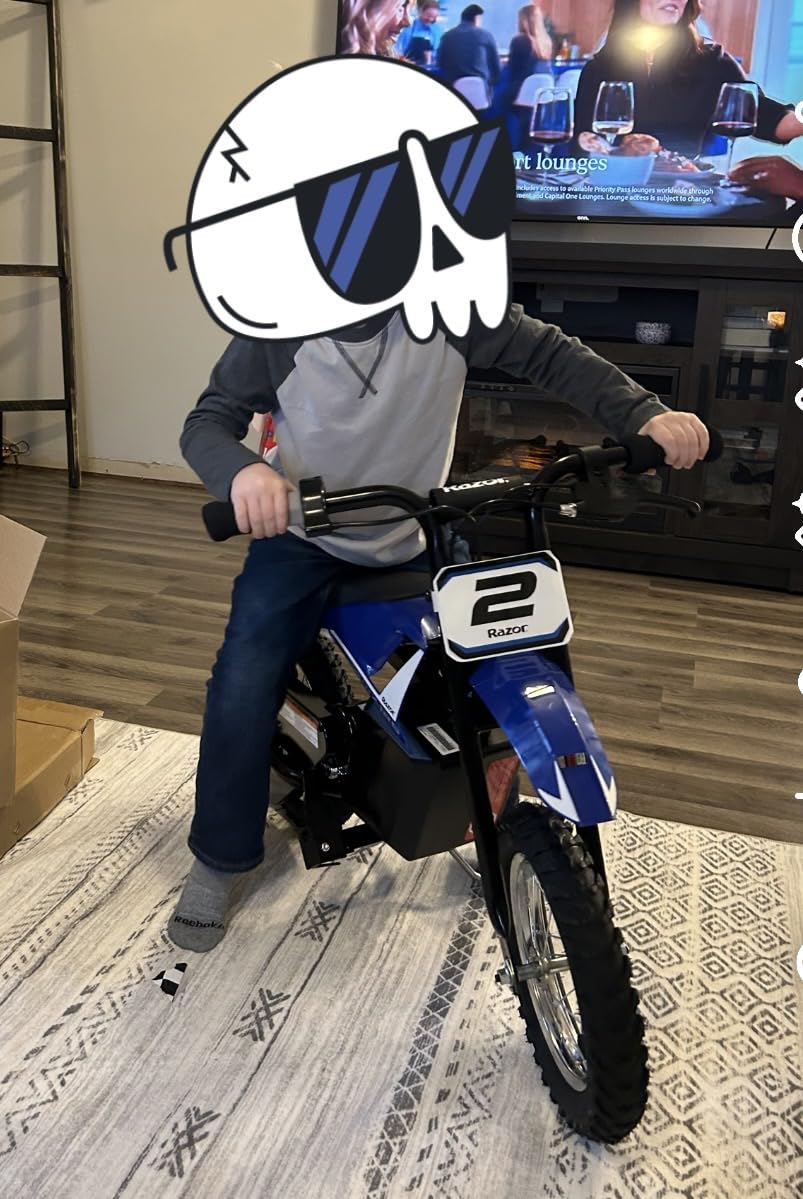 Razor MX125 Dirt Rocket Electric-Powered Bike with Authentic Motocross Geometry, Rear-Wheel Drive,100-watt, high-Torque, Chain-Driven Motor, for Kids 7+, Blue customer photo 1