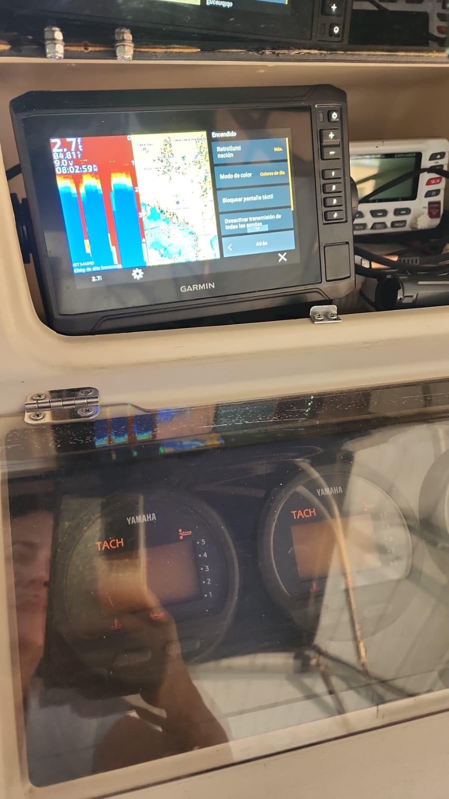 Garmin ECHOMAP UHD2 74sv with GT54 Transducer, 7