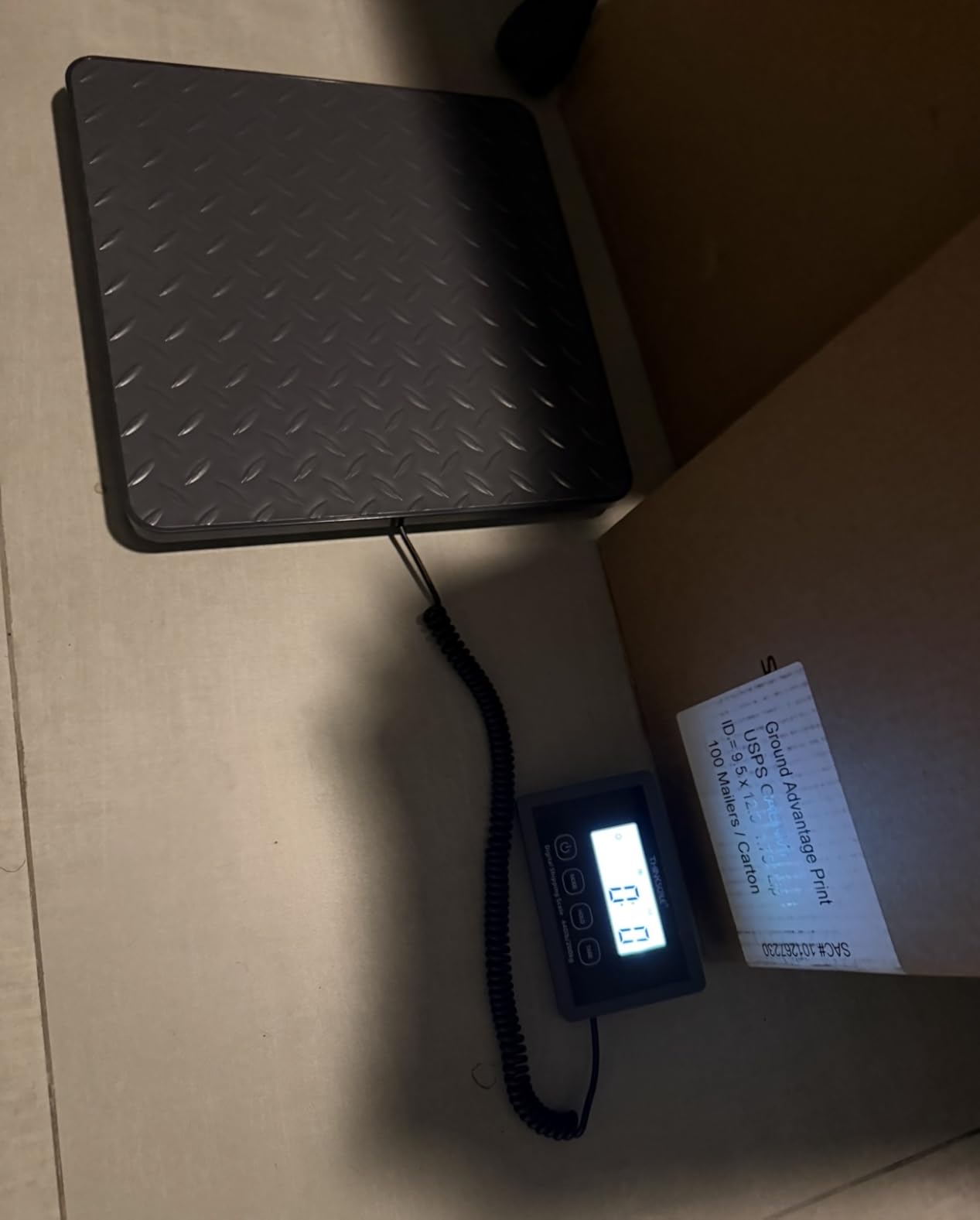 THINKSCALE Shipping Scale, 440 lbs/1 oz Highly Accurate Postal Scale with Hold/Tare/LCD Display, Lightweight Digital Postage Scale for Packages/Luggage/Post Office/Dog, Battery & AC Adapter Included customer photo 1