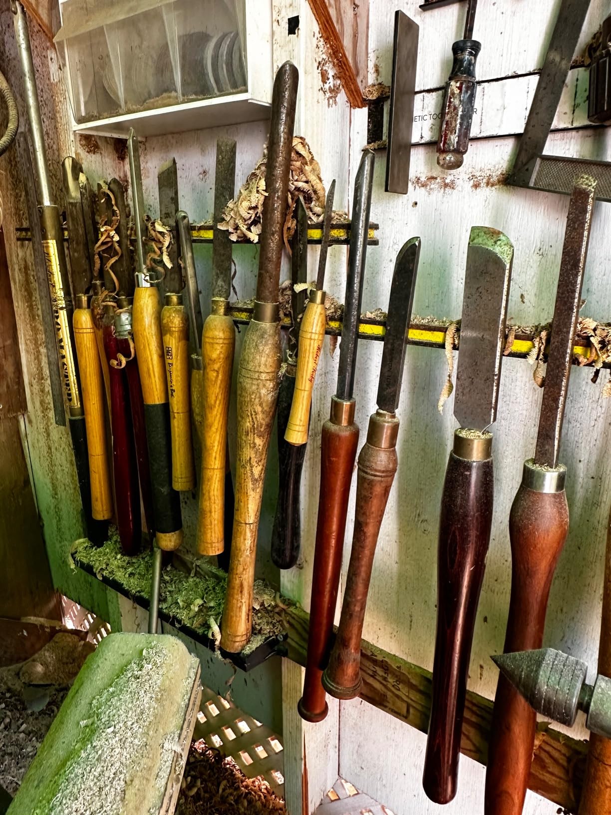 5/8 inch Bowl Gouge for Wood Lathe, M2 Cryo HSS Wood Turning Tools with Beech Wood Handle customer photo 1