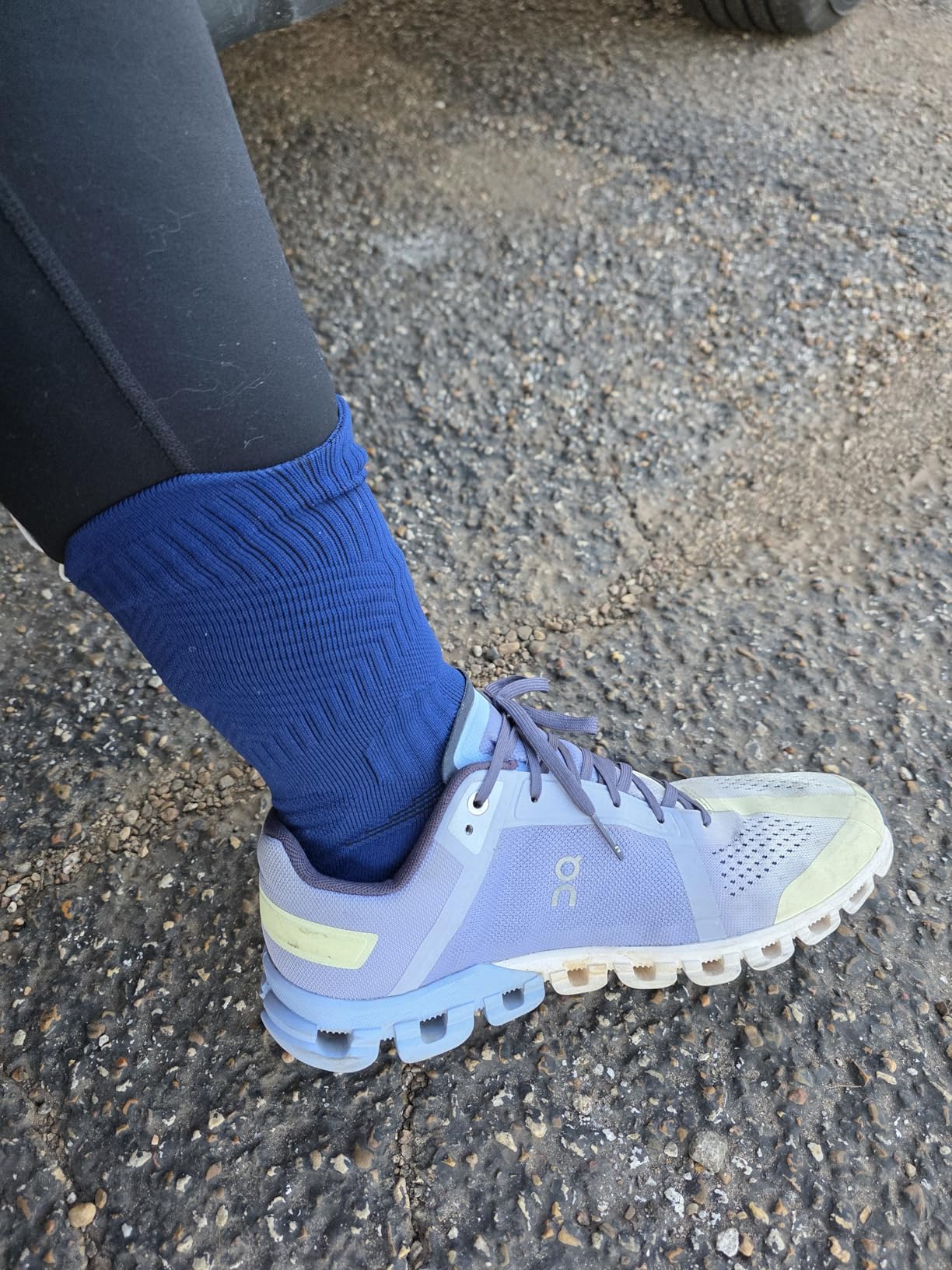 Compression Running Socks 3 Pairs, Cushion Crew Socks, Anti-Blister Moisture Wicking Athletic Hiking Basketball Socks customer photo 2