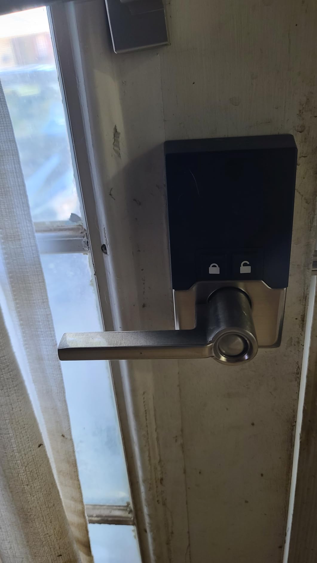 Schlage Encode Smart Wi-Fi Lock with Lever Handle, Touchscreen Keypad, Keyless Entry Door Lock, App Control, Alexa, Google Home and Airbnb Compatible, Matte Black, FE789WB CEN 622 LAT customer photo 2