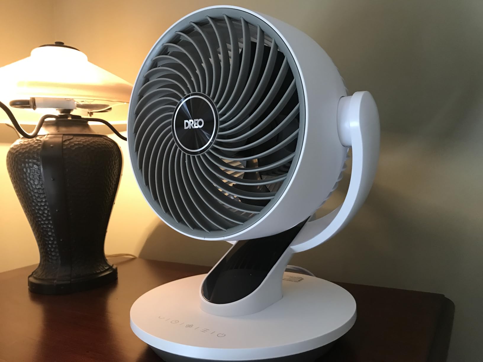 DREO Fan for Bedroom, 13-Inch Oscillating Table Air Circulator Fan for Whole Room, 120° Tilt Adjustment, 28dB Ultra-Quiet, 70ft Powerful Airflow, 4 Speeds Desk Fans with Remote for Home, Office customer photo 1