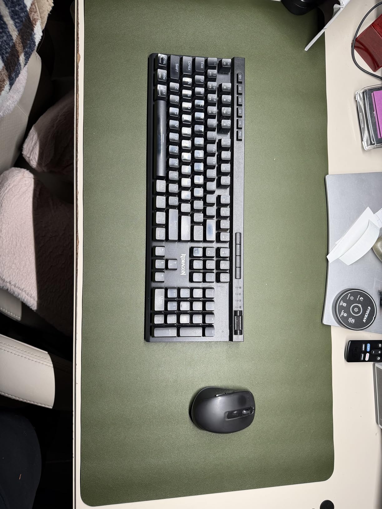 YSAGi Double-Sided Desk Pad, Leather Desk Mat, Eco Cork Desk Pad Protector, Large Mouse Pad for Desk, Waterproof Desk Blotter Pad, Desk Writing Pad for Office Work/Home (23.6