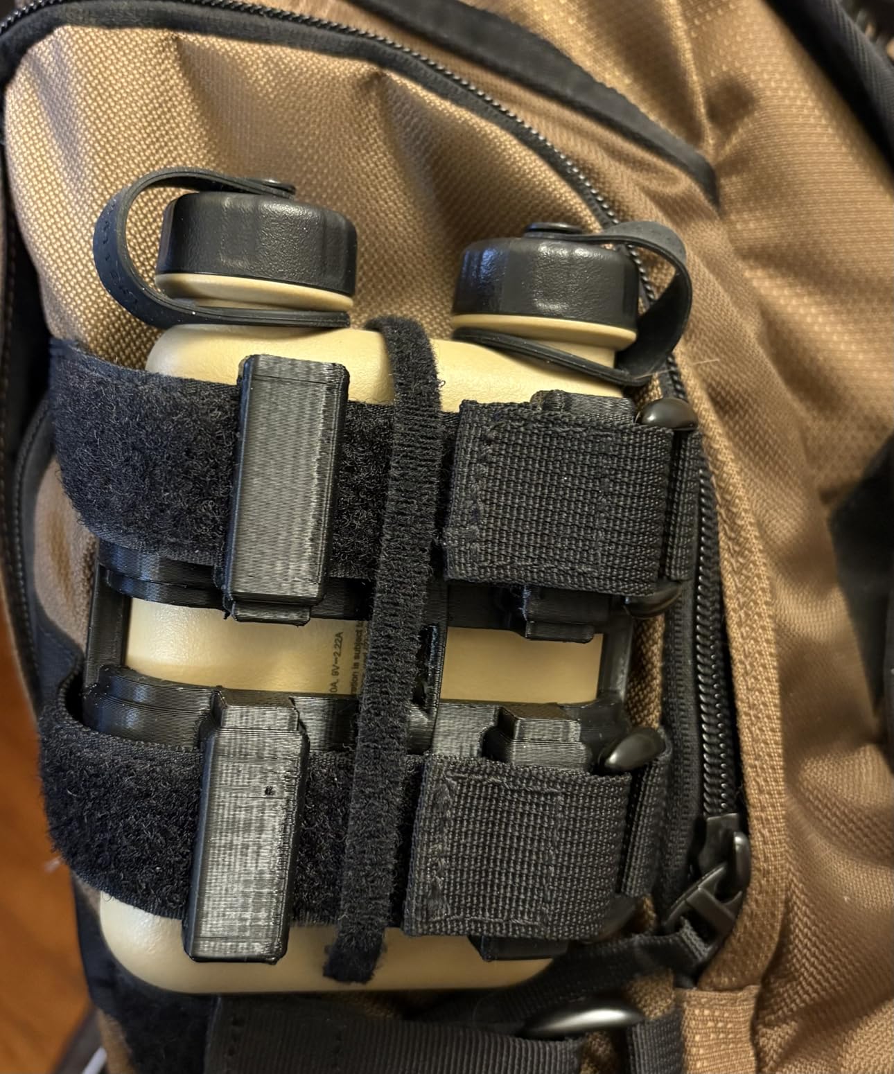 ELECOM NESTOUT Rugged Power Bank, 15000mAh Outdoor Charger, 32W USB C Fast Charging PD, Waterproof IP67, Heavy Duty Shockproof, Tactical Battery Pack for iPhone Tablet Hiking Camping Survival (Gray) customer photo 1