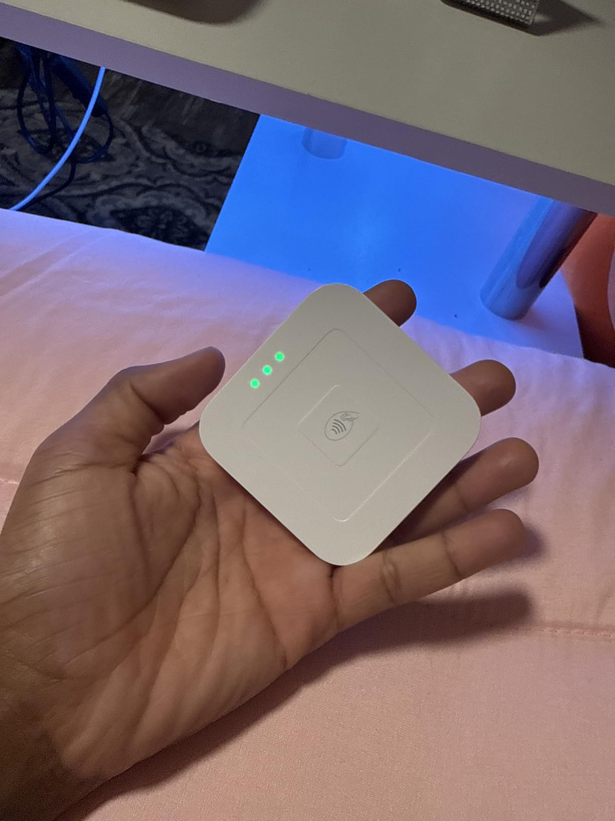 Square Reader for contactless and chip (2nd Generation) customer photo 2