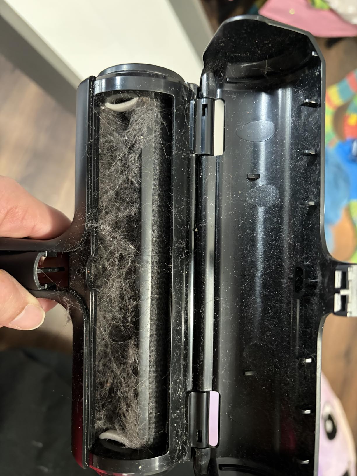 ChomChom Roller Pet Hair Remover - Original Size Reusable Lint Roller for Cat & Dog Hair on Furniture, Couch, Carpet, Car, Rugs & Bedding - Portable, Eco-Friendly (Black) customer photo 1