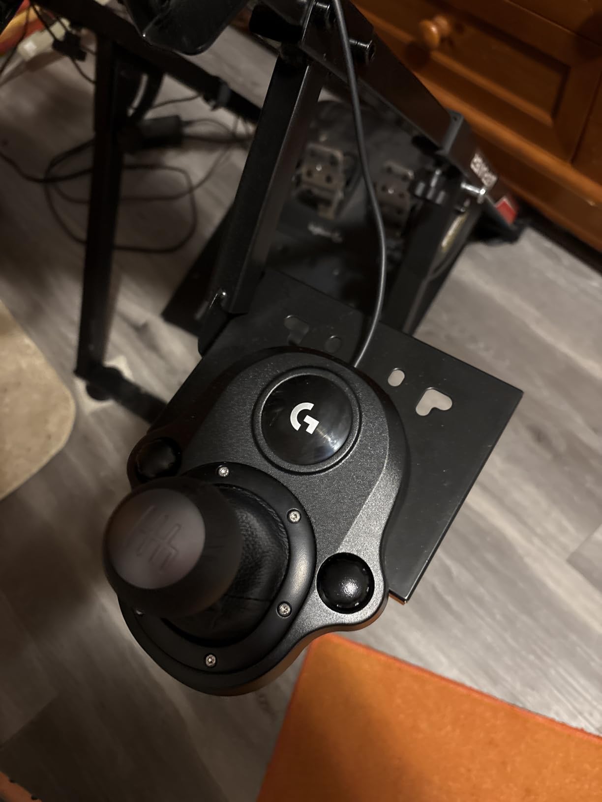 Thrustmaster TH8S Shifter Add-On for PS5, PS4, Xbox Series X|S, One, and PC - Sim Racing Gear with H-Pattern Shifter Plate, Compatible with Racing Wheels and Driving Simulator Sets customer photo 2