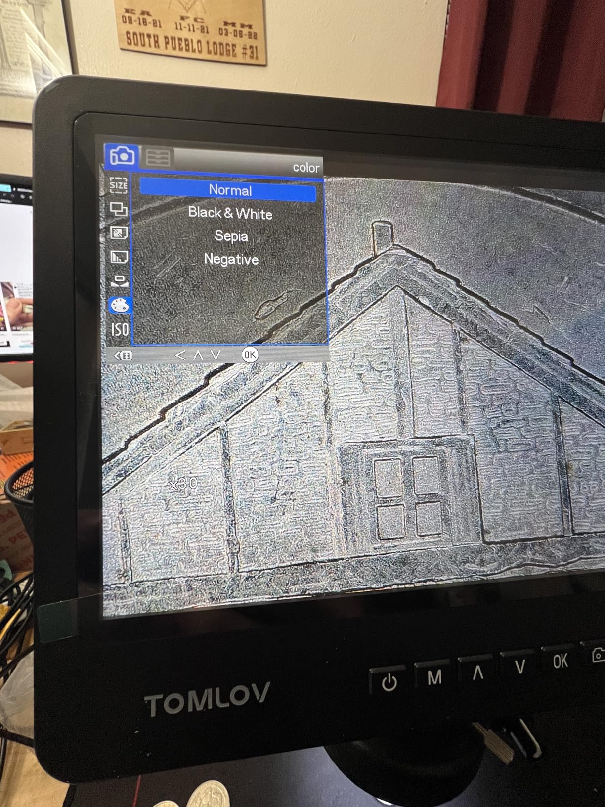 TOMLOV DM602 Flex Digital Soldering Microscope 2000x, Flexible Arm, 10.1 inch HDMI Microscope with 3 Lens, Coin Magnifier with Ring Light, Adults LCD Video Magnifying Glass, Electronic Repair Mat, 64GB customer photo 1