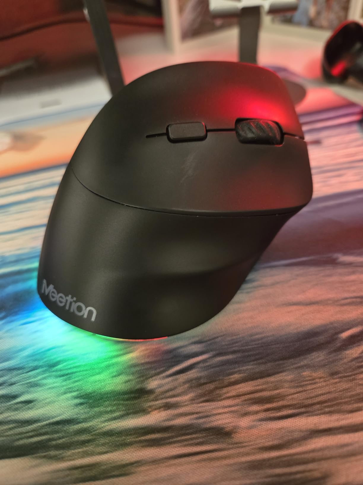 MEETION Left-Handed Ergonomic Mouse, Wireless Vertical RGB Rechargeable Mouse, Bluetooth(5.2 + 3.0) & USB-A with USB-C Adapter 4 Adjustable DPI Mice for Mac/Windows/PC/Tablet/iPad Black customer photo 1