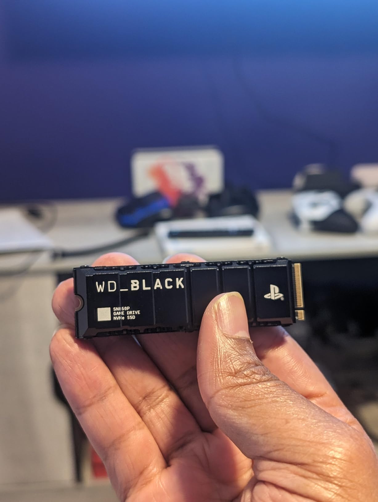 WD_BLACK 4TB SN850P NVMe M.2 SSD Officially Licensed Storage Expansion for PS5 Consoles, up to 7,300MB/s, with heatsink - WDBBYV0040BNC-WRSN,Black customer photo 2