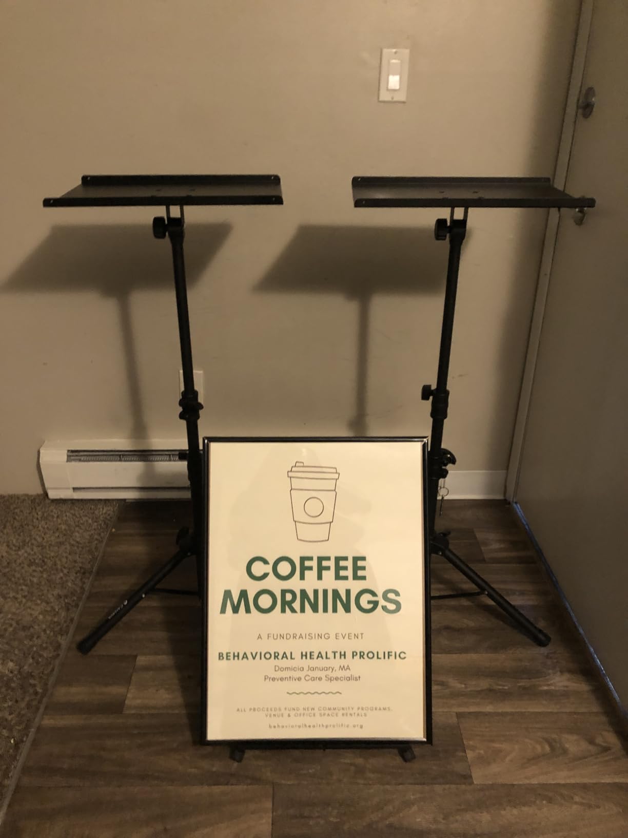 CAHAYA Projector Stand Tripod Adjustable - Stable for Tablets Phones Book Height 26