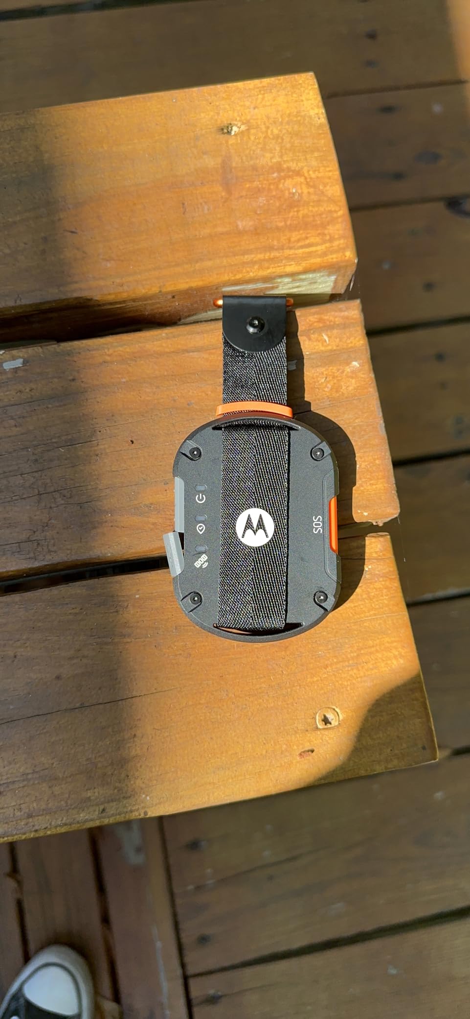 Motorola Defy Satellite Link - Rugged Handheld GPS Communicator, Two-Way Global SMS Text Messenger, Emergency SOS Alerting - Android iOS Compatible customer photo 2