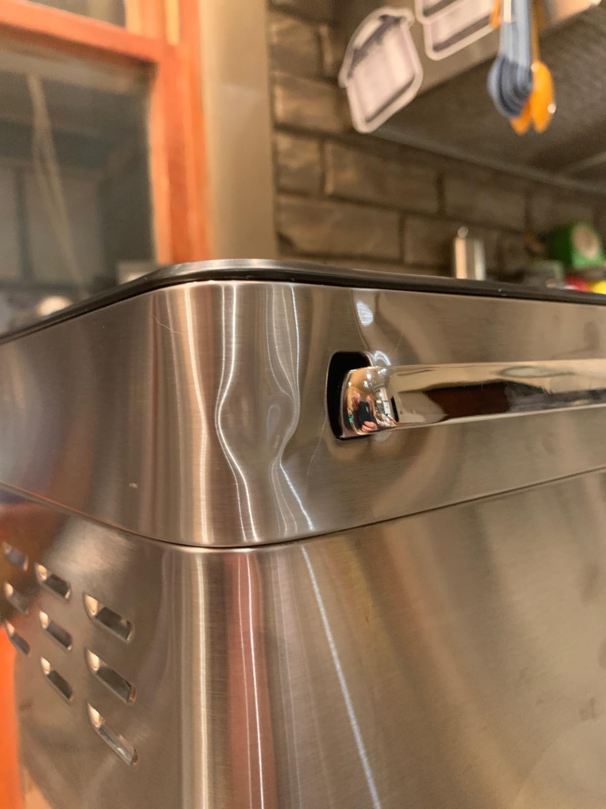 Hamilton Beach 29890 Premium Dough & Bread Maker Machine with Auto Fruit and Nut Dispenser, 2 lb. Loaf Capacity, 21 Programmable Settings Includes Gluten Free+Keto, Stainless Steel customer photo 1