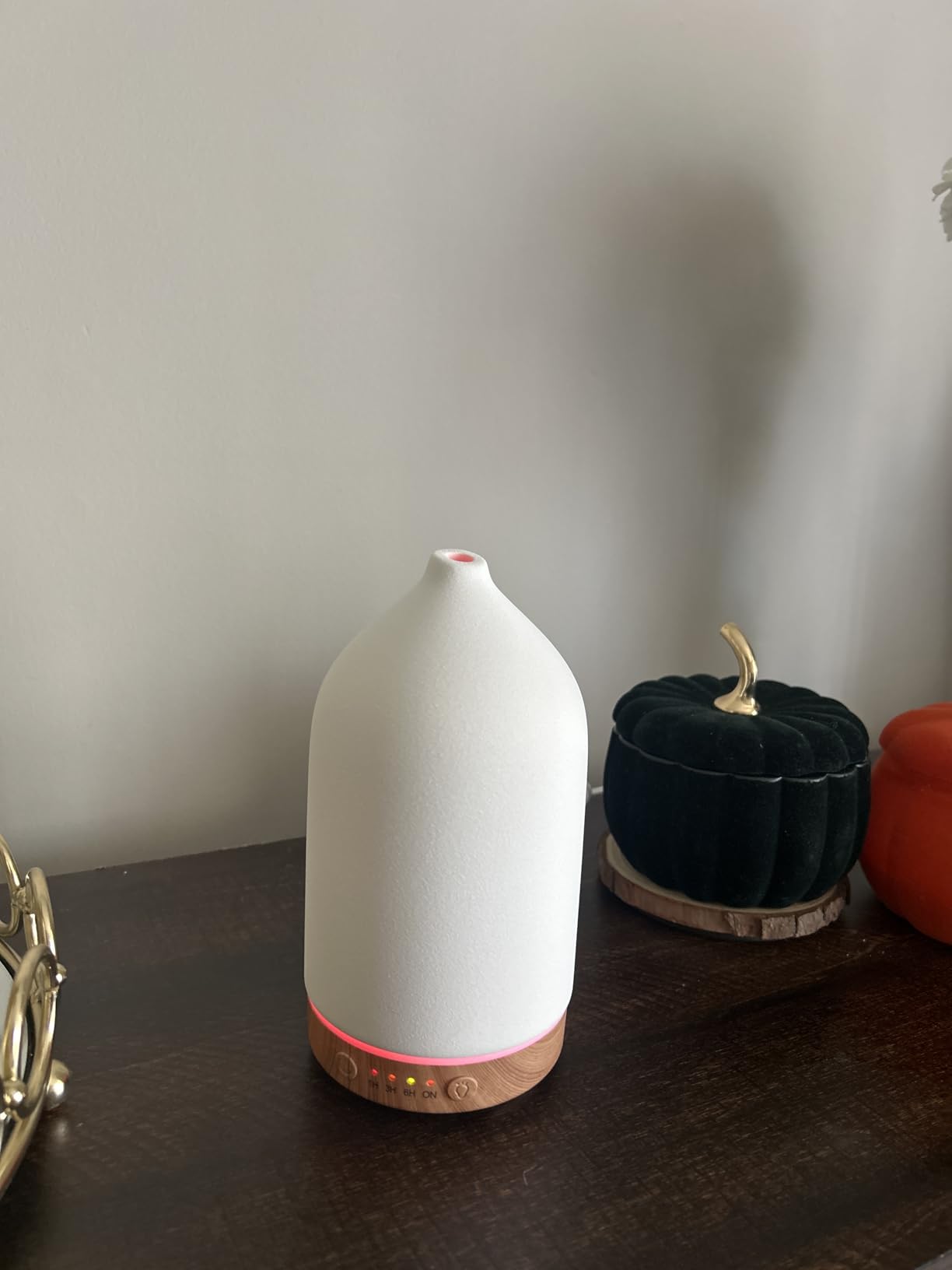 200ML Ceramic Essential Oil Diffuser - Ultrasonic Aromatherapy & Humidifier with 7-Color LED Lights, Auto Shut-Off, Wood Grain Base, 1H/3H/6H Timer | Scent for Home, Office, Yoga customer photo 2