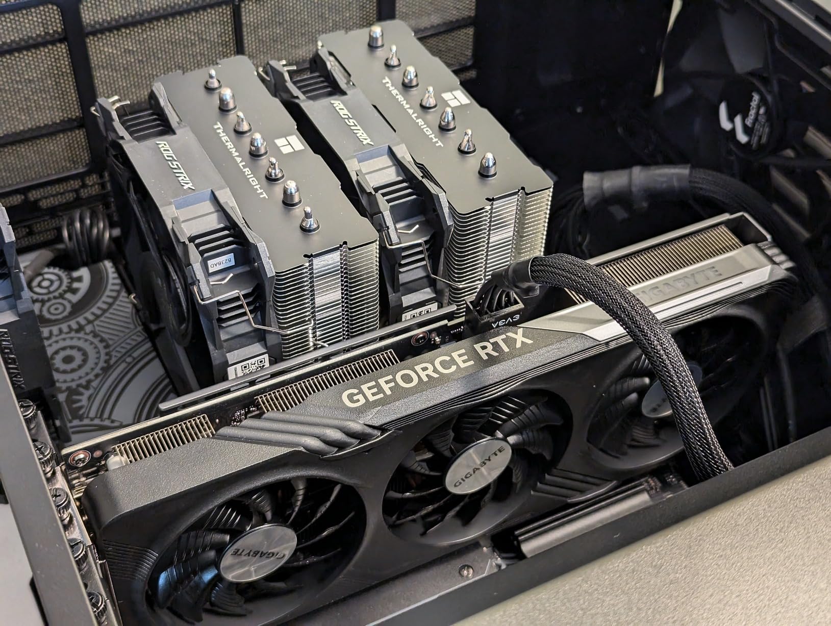 Gigabyte GeForce RTX 4060 Gaming OC 8G Graphics Card, 3X WINDFORCE Fans, 8GB 128-bit GDDR6, GV-N4060GAMING OC-8GD Video Card customer photo 2