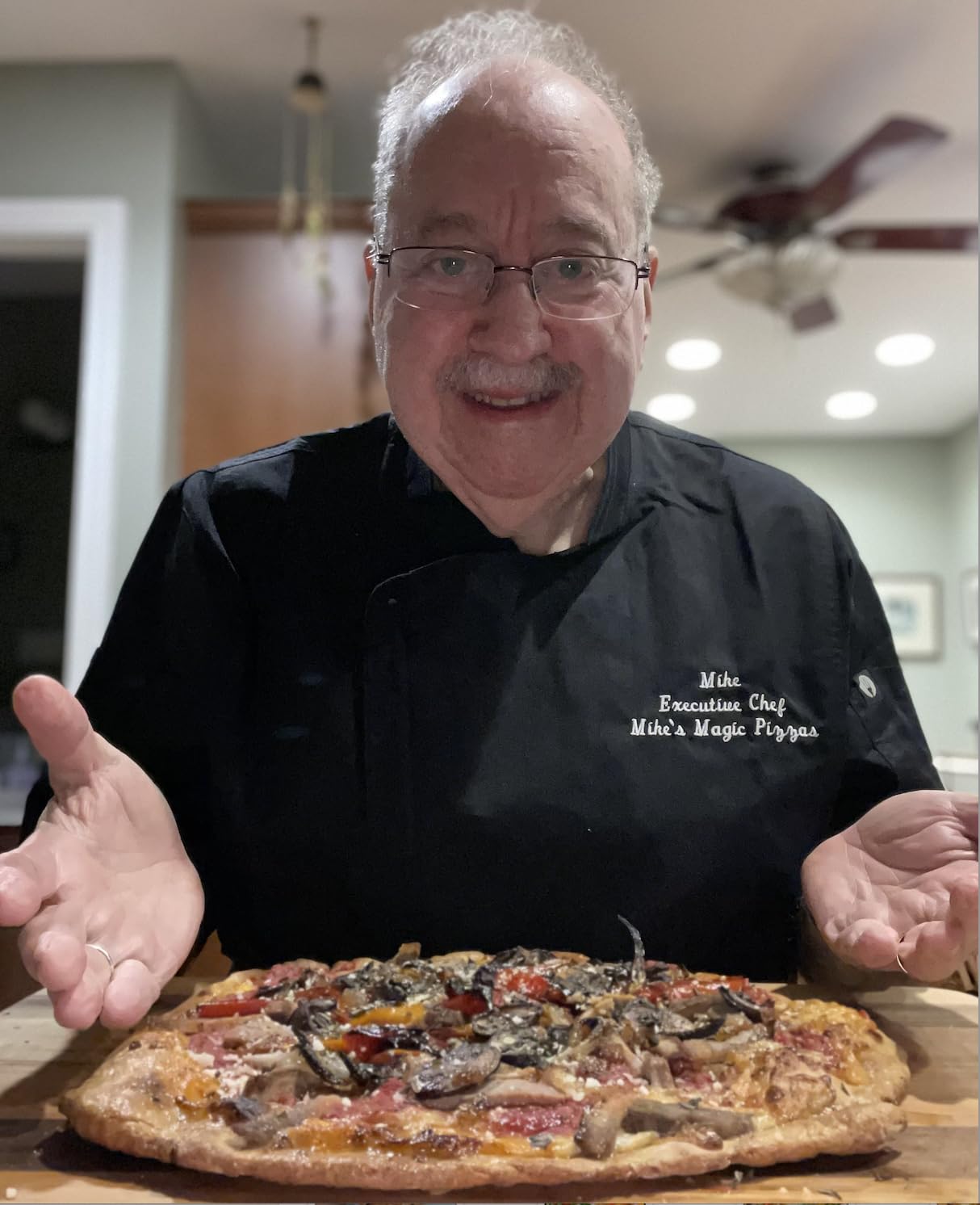 Cuisinart Indoor Pizza Oven, Bakes 12