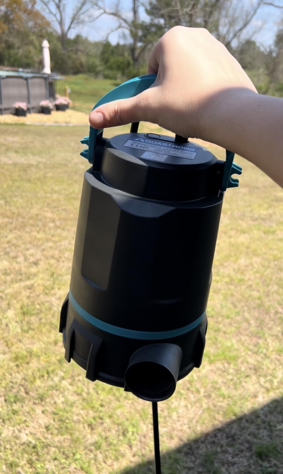 Aquastrong Sump Pump 1 HP 4500 GPH Submersible Water Pump Thermoplastic Portable Utility Pump High Flow Water Removal for Swimming Pool Garden Pond Basement Window Wells with 10ft Long Power Cord customer photo 1