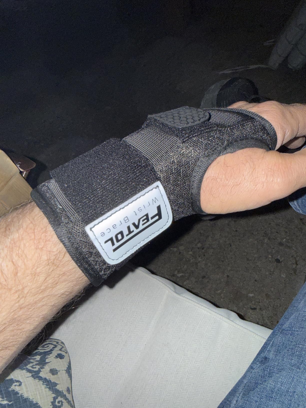 FEATOL 2 Pack Carpal Tunnel Wrist Brace For Work With Wrist Splint, 6.5'' Wrist Brace Night Support For Women Men, Pain Relief For Tendonitis, Arthritis, Pregnancy, Typing, Right and Left Hand, Medium customer photo 1