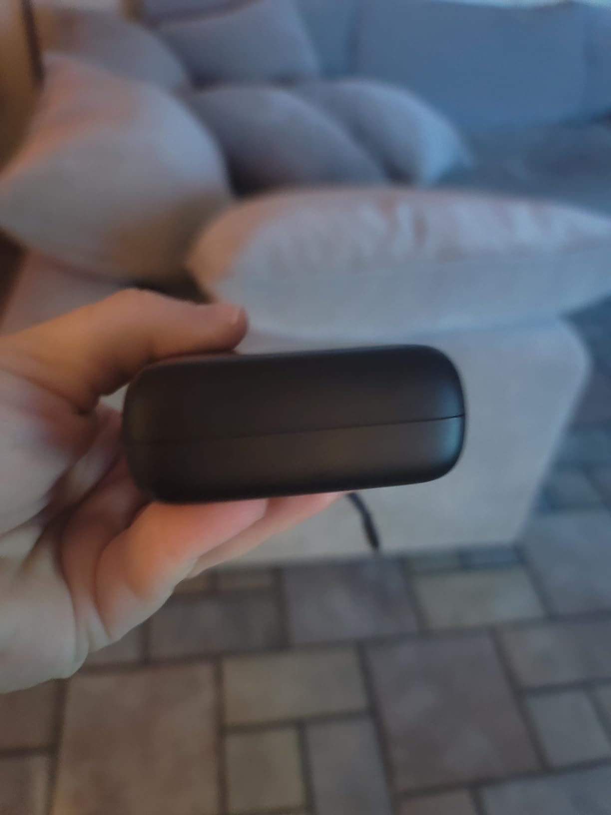 INIU Portable Charger, Smallest 22.5W 20000mAh USB C in & Out Power Bank Fast Charging, PD 3.0+QC 4.0 LED Display Phone Battery Pack Compatible with iPhone 17 16 15 14 Pro Samsung S24 Google iPad etc customer photo 2