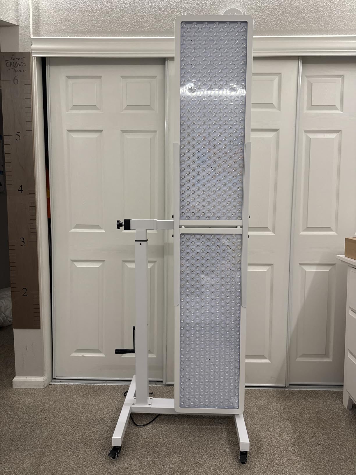 BestQool Red Light Therapy Device, 4 Wavelengths Full Body Infrared Red Light Therapy at Home, Elite Grade Dual Chip 300 LEDs, High Power, 500W. Modular Design. customer photo 2