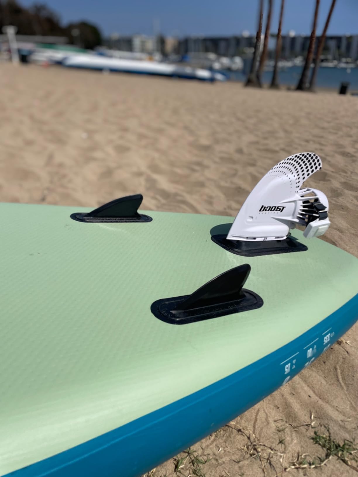 Boost Surfing Fin - Electric Motor for Surfboards, SUPs and Kayaks. Lightweight, Compact, and Shockingly resistant Electric Fin with Remote Control customer photo 1