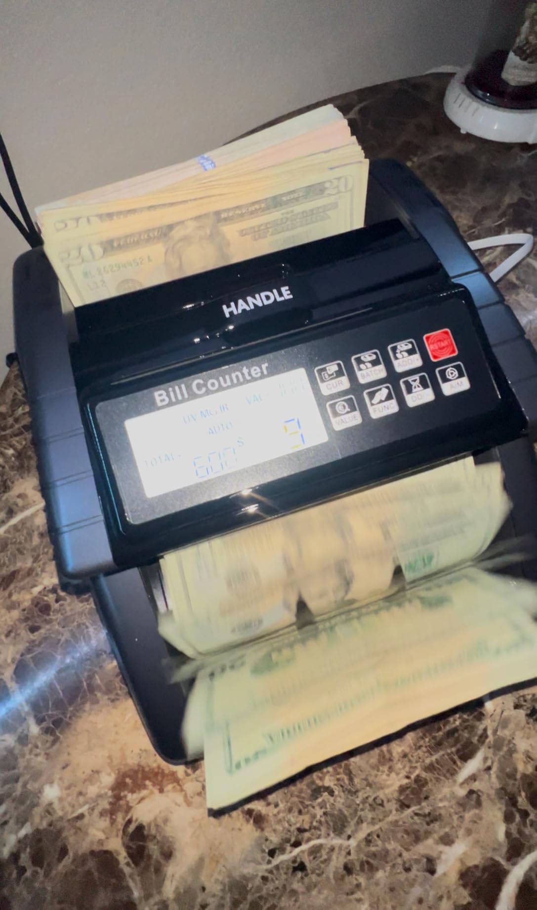 LOLARAN AL1000 Money Counter Machine with Value Counting, Support Dollar and Euro, UV, MG, MT, IR, DD Counterfeit Detection, Cash Counter with LCD Display, Batch and Add, 1,000 Notes/Min customer photo 2