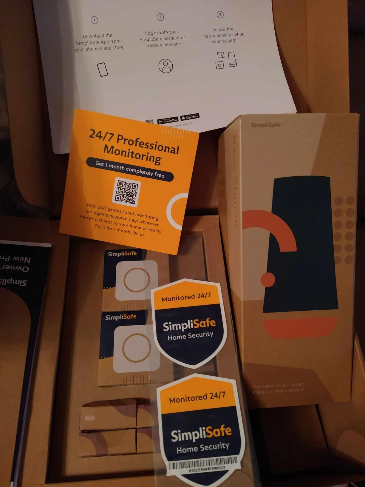 SimpliSafe 11 Piece Wireless Home Security System Gen 3 with Wireless Indoor HD Camera - Optional 24/7 Professional Monitoring - No Contract - Compatible with Alexa and Google Assistant,White customer photo 1