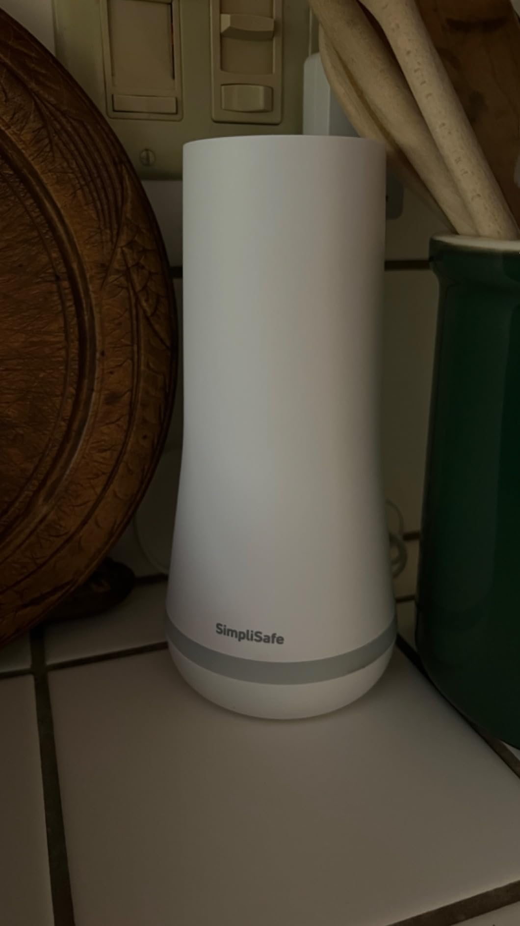 SimpliSafe 11 Piece Wireless Home Security System Gen 3 with Wireless Indoor HD Camera - Optional 24/7 Professional Monitoring - No Contract - Compatible with Alexa and Google Assistant,White customer photo 2