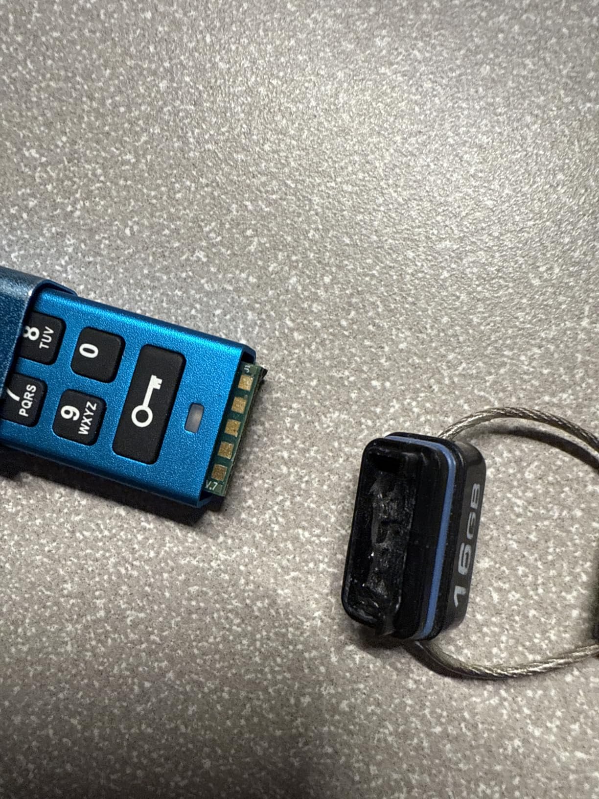 Kingston Ironkey Keypad 200 USB-C 64GB Encrypted Flash Drive | OS Independent | FIPS 140-3 Level 3 | XTS-AES 256-bit | BadUSB and Brute Force Protection | Multi-Pin Option | IKKP200C/64GB customer photo 2