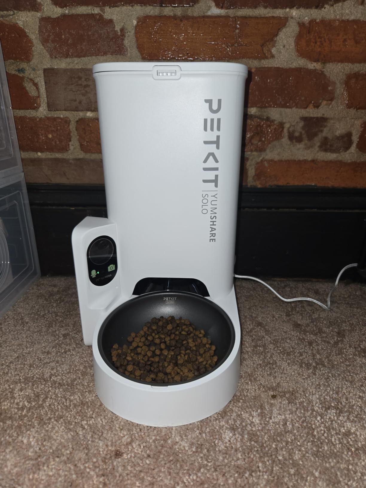 PETKIT Automatic Cat Dog Feeder with Camera, AI-Powered Motion Capturing, 1080P HD Video with Night Vision, 2.4G WiFi Pet Feeder with 2-Way Audio, Dual Hopper Pet Food Dispenser customer photo 2