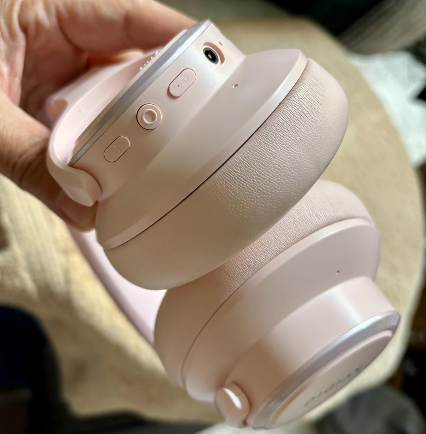 KVIDIO Active Noise Cancelling Headphones, 70 Hours Playtime Bluetooth Headphones Wireless with Microphone, Transparency Mode, Deep Bass and Hi-Fi Stereo Sound Over Ear for Travel Office customer photo 2