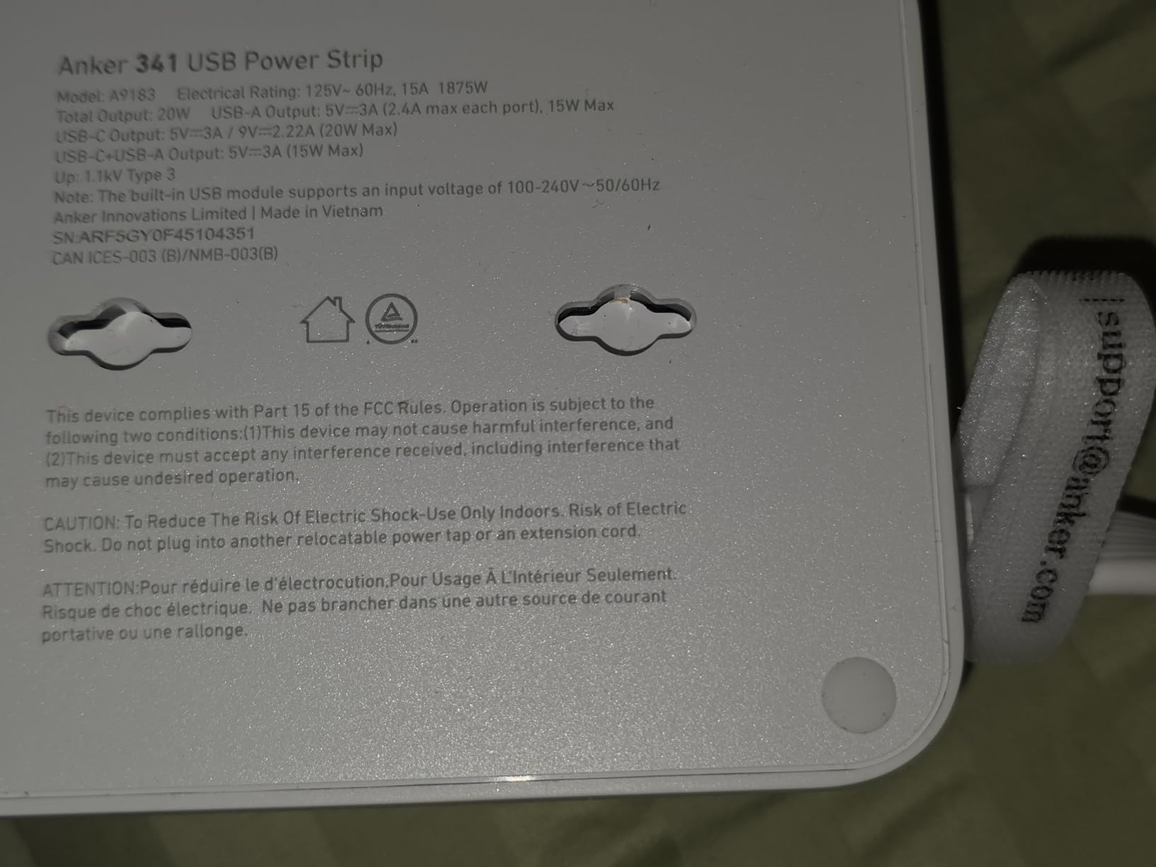 Anker Power Strip with 2000J Surge Protector, Flat Plug Extension Cord with Multiple Outlets, 8 AC, 2 USB A & 1 USB C Port for 20W, 5ft Outlet Extender, Dorm Room Essentials, Home Office, TUV Listed customer photo 2