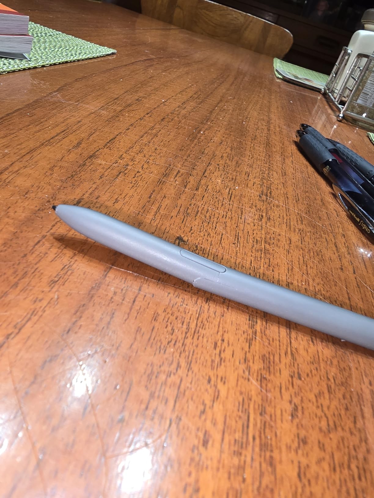 SAMSUNG Galaxy Tab S9 FE S Pen, Precise Writing and Navigation, IP68 Certified Water Resistant, Attaches to Tablet Magnetic Holder, Air Command, US Version, Black customer photo 1