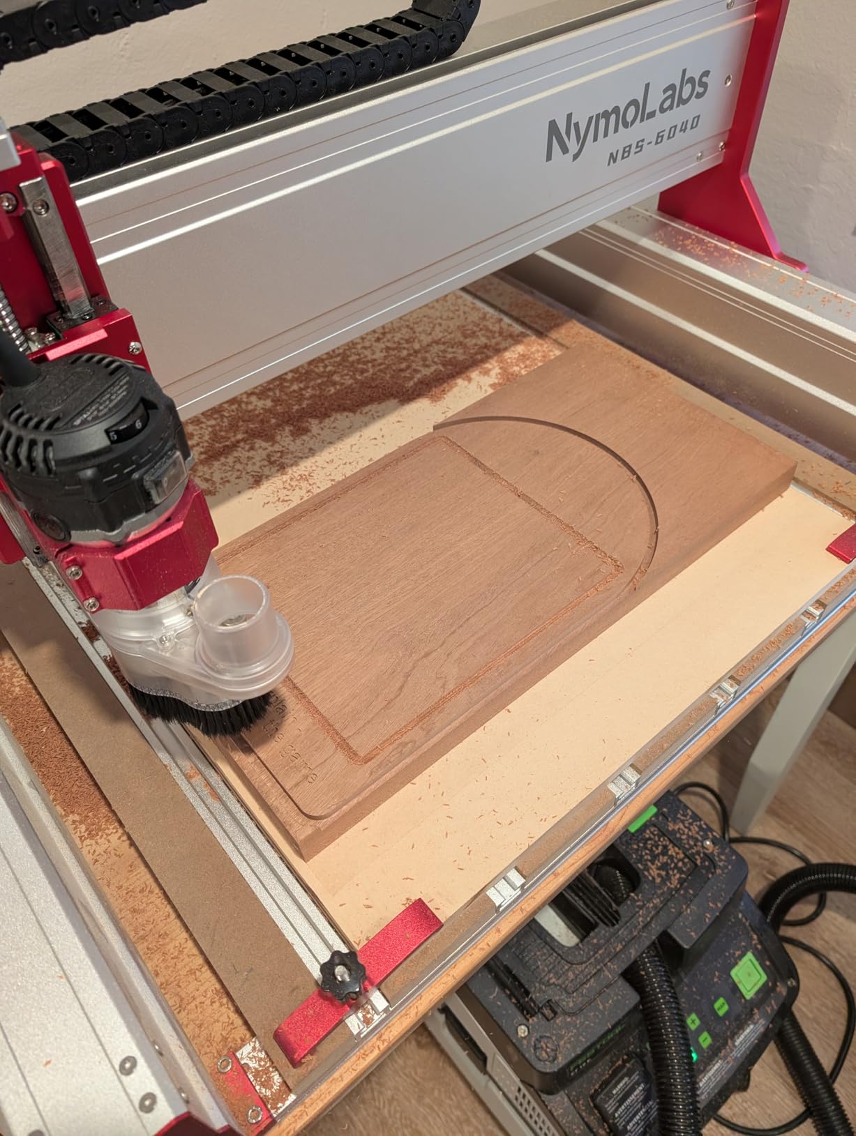 NBS-6040 CNC Router Machine with Custom-Made 710W 7000-30000 RPM Trim Router Spindle, Linear Rails & Ball Screws on 3-axis customer photo 1