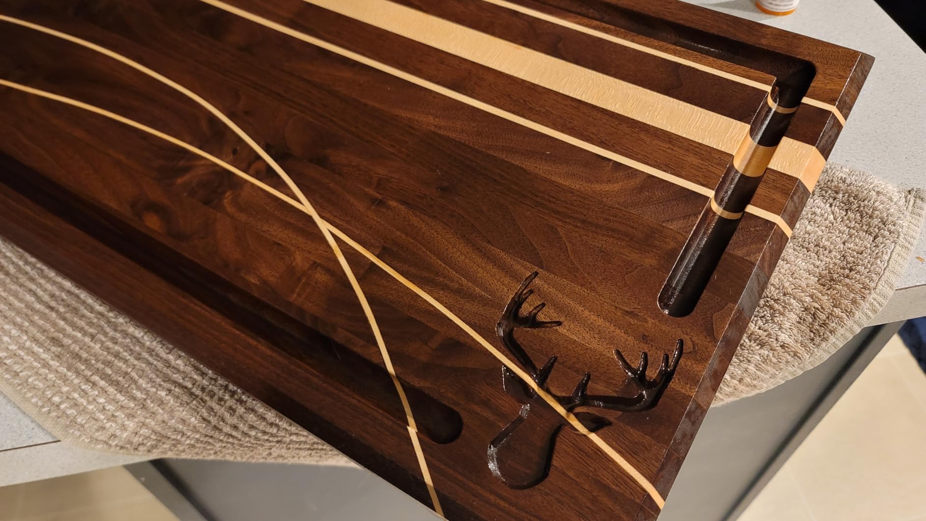 NBS-6040 CNC Router Machine with Custom-Made 710W 7000-30000 RPM Trim Router Spindle, Linear Rails & Ball Screws on 3-axis customer photo 2