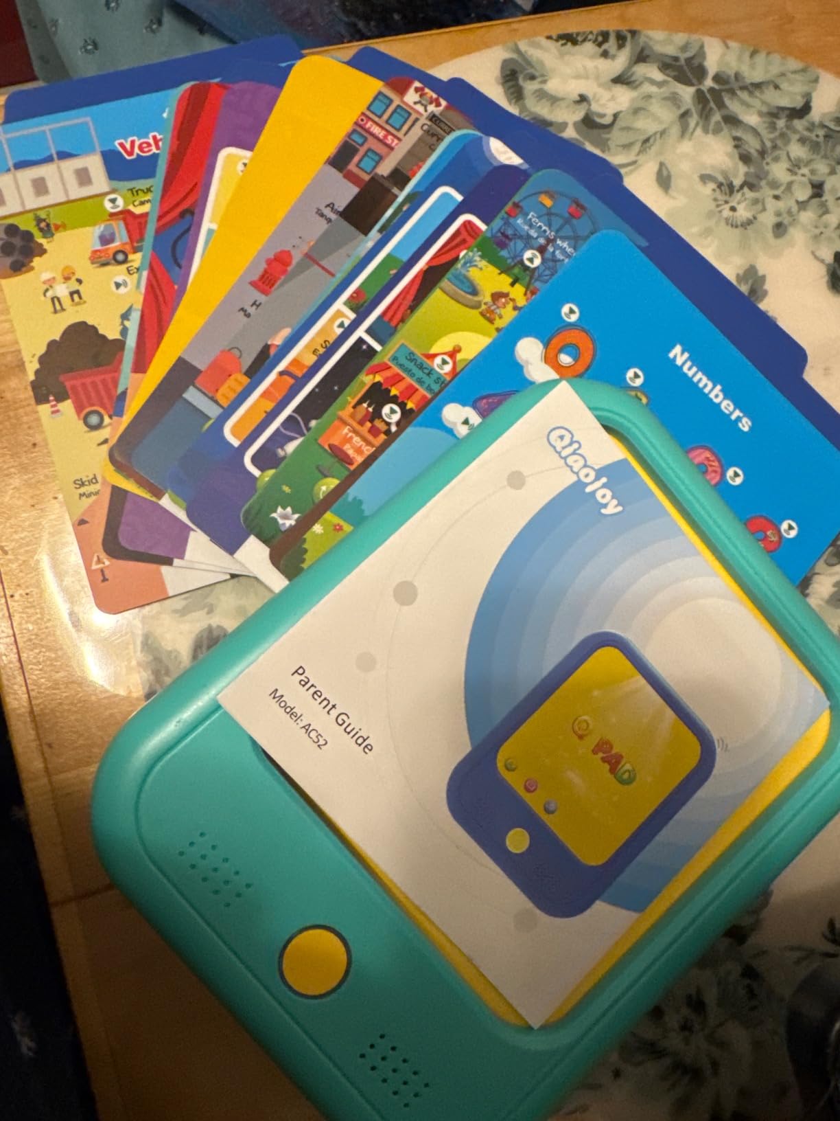 Kids Learning Tablet Educational Learning Pad for Toddlers 2-5 to Learn Alphabets, Numbers, Foods, Time, Music, Talking Cards for Toddlers, Learning Educational Toy Kids Gifts customer photo 2