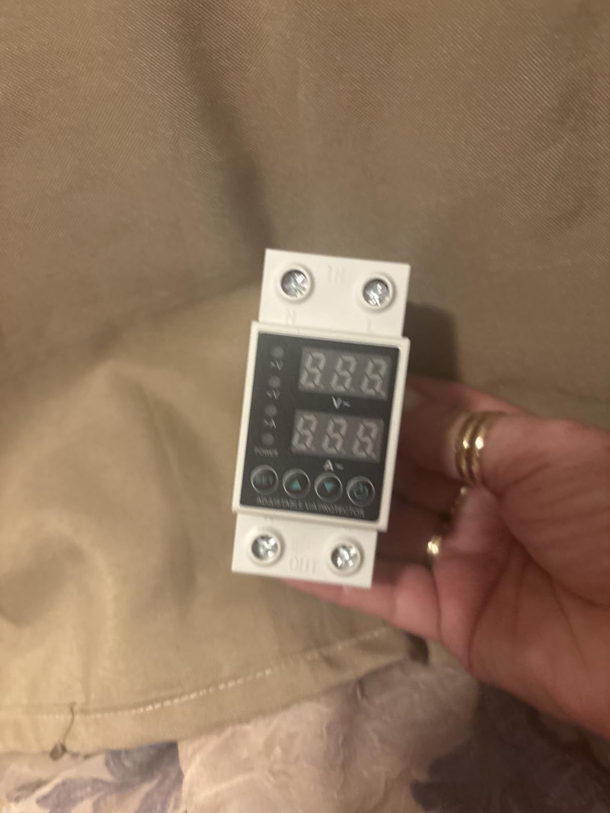 Smart Circuit Breaker with Energy Monitoring, Adjustable Voltage and Current Protection (1-63 Amp), AC Disconnect Current Adjustable Voltage Protector customer photo 1