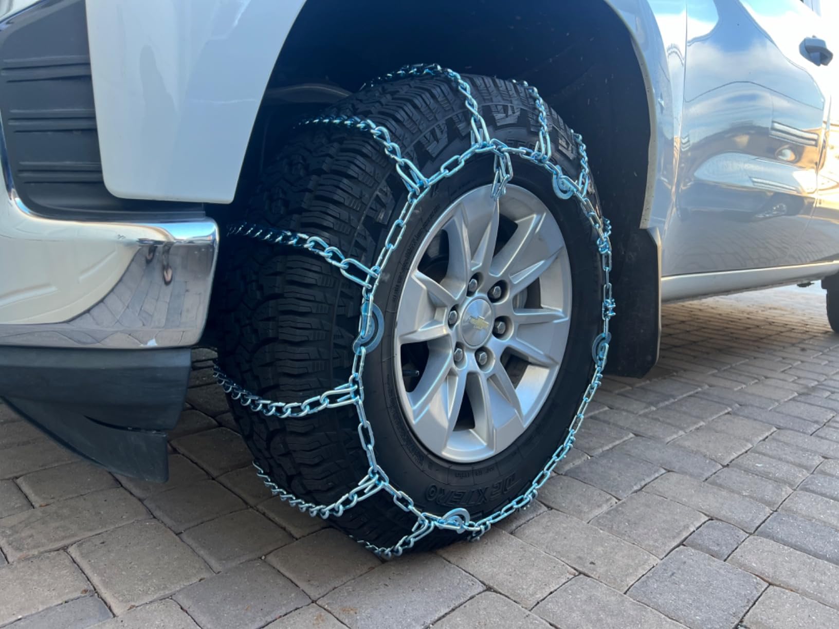 SCITOO QG2228CAM Snow Chains for Car Pickup Trucks SUV, Universal Emergency Tire Traction Chain, Anti-Skid Thickening Tire Chains - Set of 2 customer photo 2