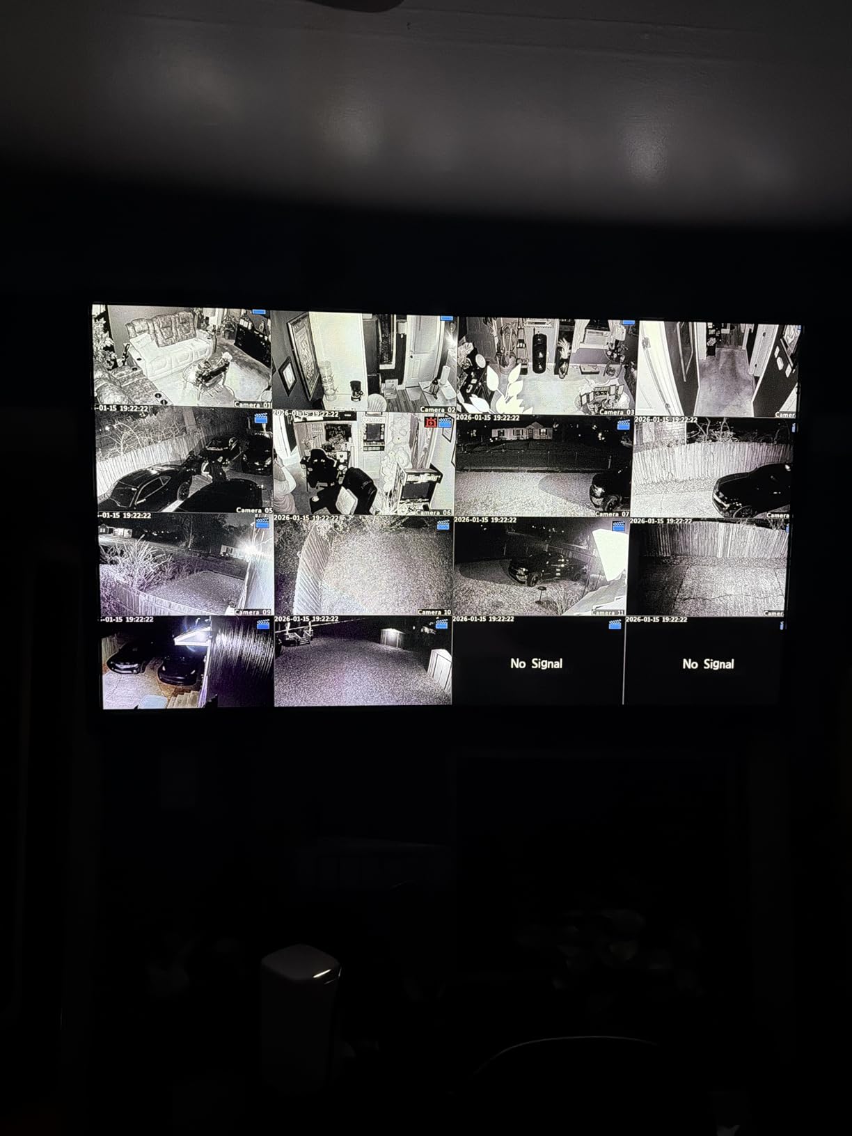 Hiseeu 16CH 3K Wired Security Camera System with Smart Dual Light, Audio, Vehicle/Person Detection, 5MP 16CH DVR, 16PCS 5MP IP67 Outdoor Indoor Surveillance CCTV Cameras, 3TB HDD for 24/7 Home Security customer photo 1